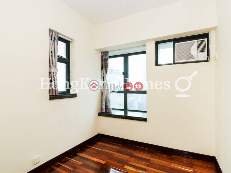 Property Search Hong Kong | OneDay | Residential | Rental Listings 3 Bedroom Family Unit for Rent at Dragon Court