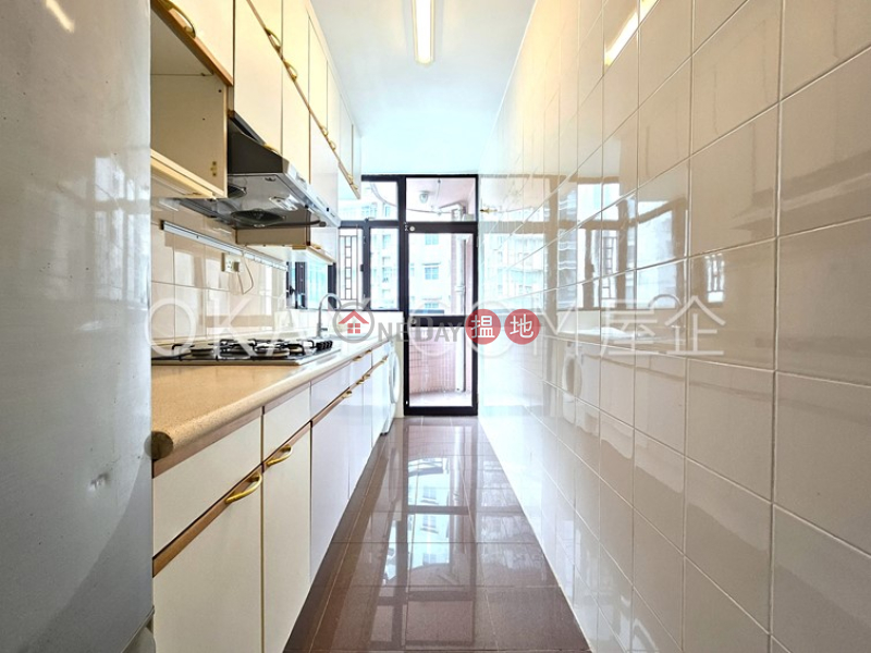 Charming 3 bedroom with balcony | Rental, Village Garden 慧莉苑 Rental Listings | Wan Chai District (OKAY-R79971)