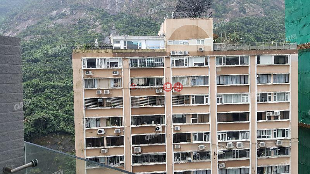 HK$ 32,000/ month The Icon Western District, The Icon | 1 bedroom High Floor Flat for Rent