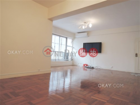 Unique 3 bedroom on high floor with parking | For Sale | Fine Mansion 豐寧大廈 _0