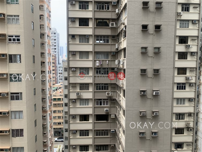 Charming 2 bedroom with balcony | Rental, Po Wah Court 寶華閣 Rental Listings | Wan Chai District (OKAY-R323532)