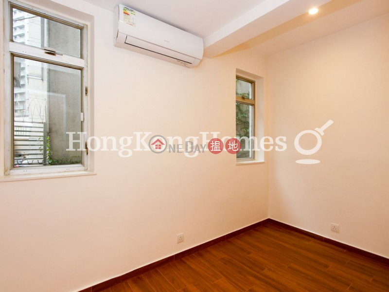 3 Bedroom Family Unit at 33-35 ROBINSON ROAD | For Sale | 33-35 ROBINSON ROAD 羅便臣道33-35號 Sales Listings