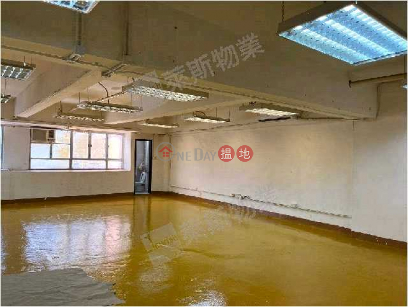 Vacant for sale, suitable for warehouses and office buildings, fully equipped with air conditioning., 11 Kin Fat Street | Tuen Mun, Hong Kong Sales, HK$ 3.32M