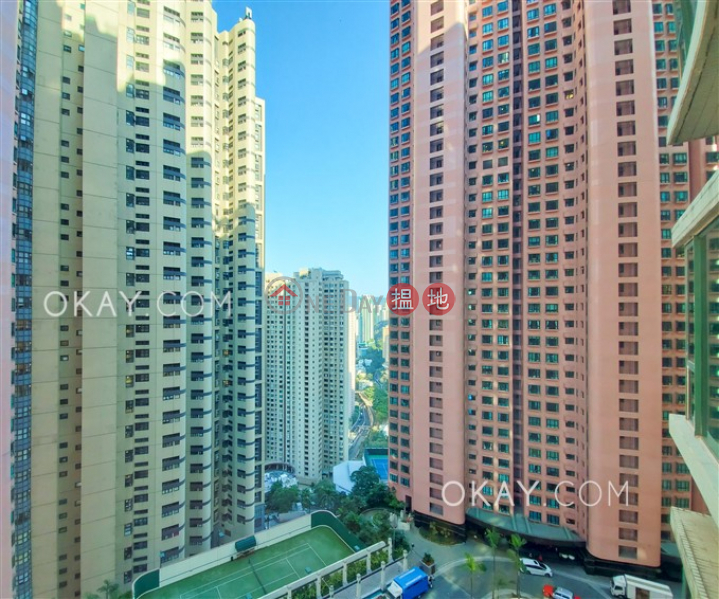 HK$ 34,000/ month Hillsborough Court | Central District, Popular 2 bedroom with parking | Rental