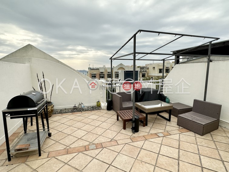 Gorgeous 3 bedroom on high floor with rooftop & balcony | For Sale | Discovery Bay, Phase 4 Peninsula Vl Caperidge, 24 Caperidge Drive 愉景灣 4期 蘅峰蘅欣徑 蘅欣徑24號 Sales Listings