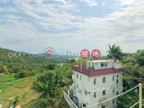 Cozy house on high floor with rooftop & balcony | For Sale|Nam Shan Village(Nam Shan Village)Sales Listings (OKAY-S384171)_0