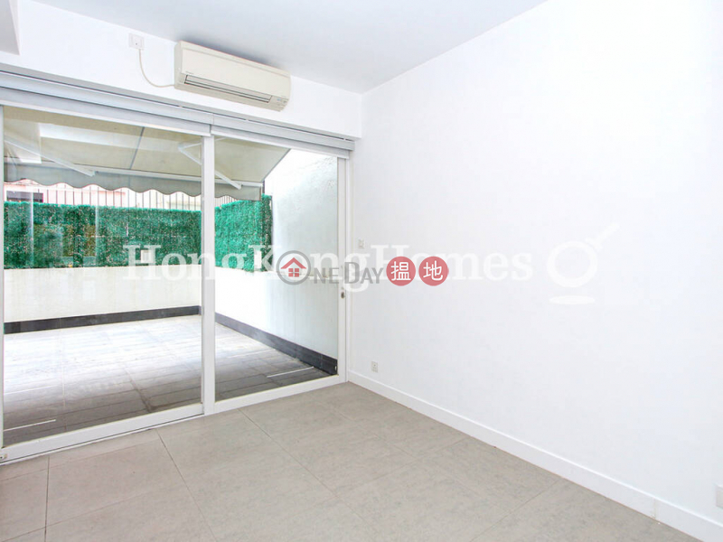 Property Search Hong Kong | OneDay | Residential | Rental Listings | 3 Bedroom Family Unit for Rent at Grand Court