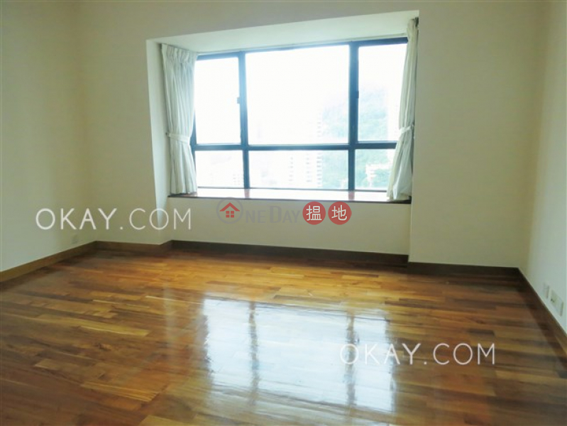 HK$ 84,000/ month | Dynasty Court | Central District | Rare 3 bedroom with parking | Rental