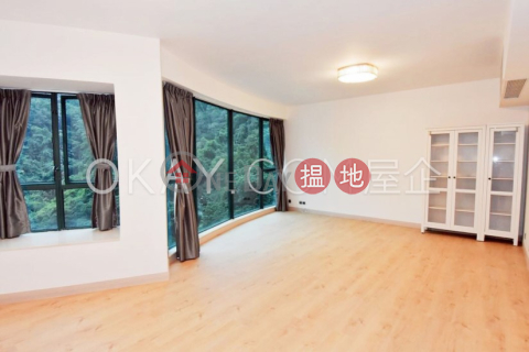 Stylish 3 bedroom with parking | Rental, Hillsborough Court 曉峰閣 | Central District (OKAY-R8538)_0