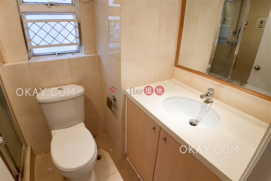 HK$ 38,800/ month | Pacific Palisades Eastern District Nicely kept 3 bedroom with balcony | Rental