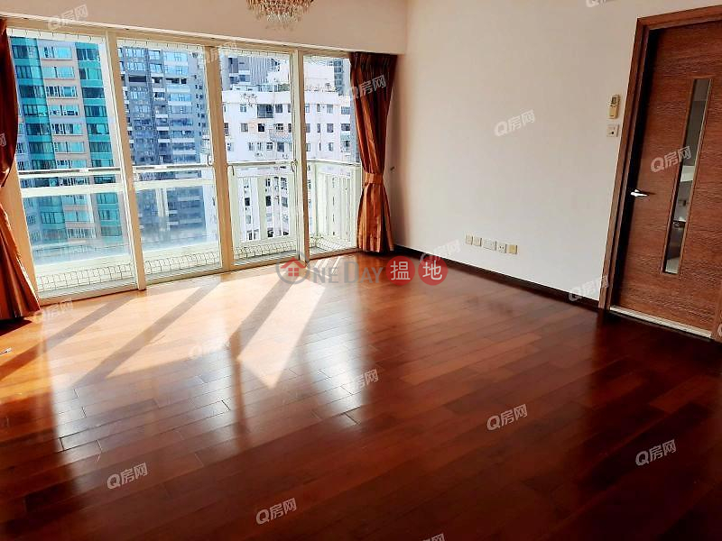 Centrestage | 3 bedroom High Floor Flat for Rent, 108 Hollywood Road | Central District | Hong Kong | Rental, HK$ 45,000/ month