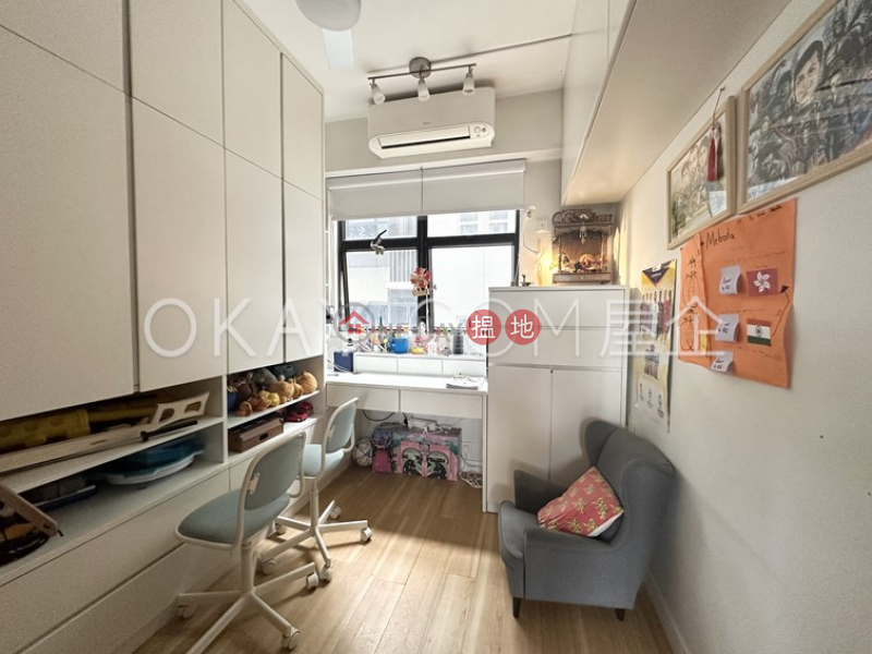 HK$ 50,000/ 月|榮華閣-中區|3房2廁,極高層,露台榮華閣出租單位