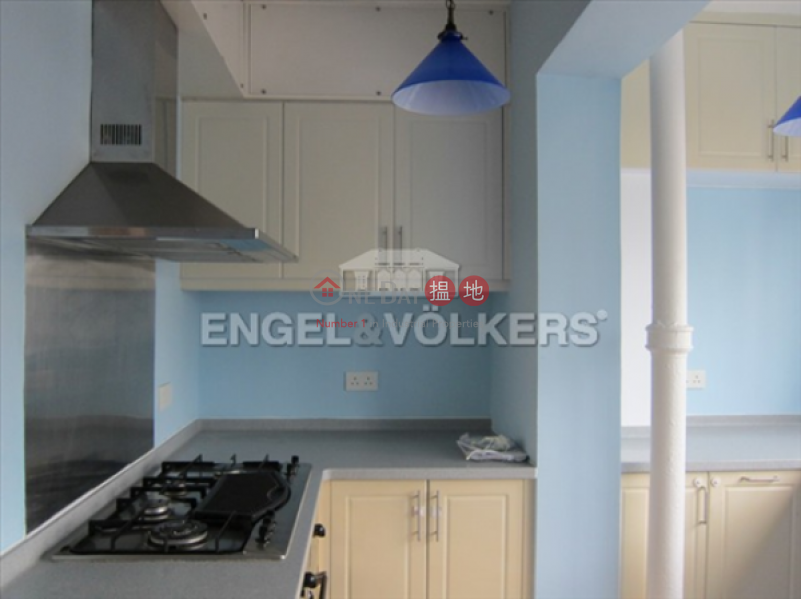3 Bedroom Family Flat for Sale in Soho, Winner Court 榮華閣 Sales Listings | Central District (EVHK17456)