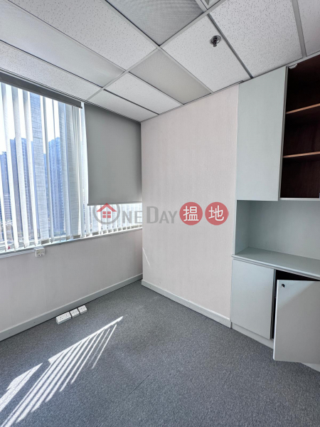 Property Search Hong Kong | OneDay | Office / Commercial Property Rental Listings Room 1305, Tower 2, Metroplaza, 223 Hing Fong Road, Kwai Chung