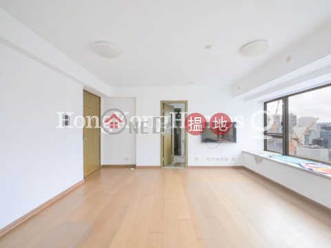 3 Bedroom Family Unit for Rent at Centre Point | Centre Point 尚賢居 _0