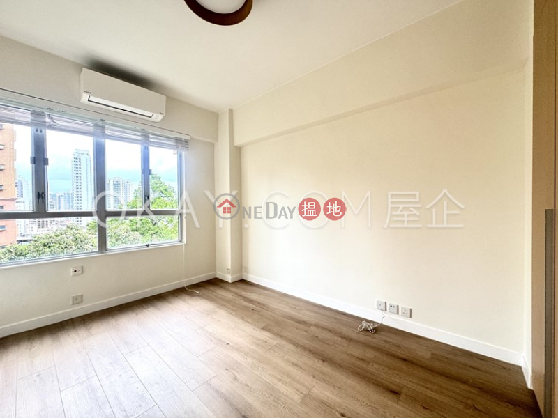 香港搵樓|租樓|二手盤|買樓| 搵地 | 住宅出租樓盤3房2廁,實用率高,連車位,露台華翠園出租單位