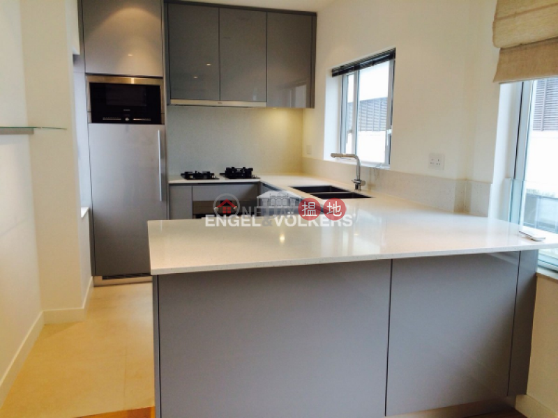 2 Bedroom Flat for Sale in Shek Tong Tsui | Lun Fung Court 龍豐閣 Sales Listings