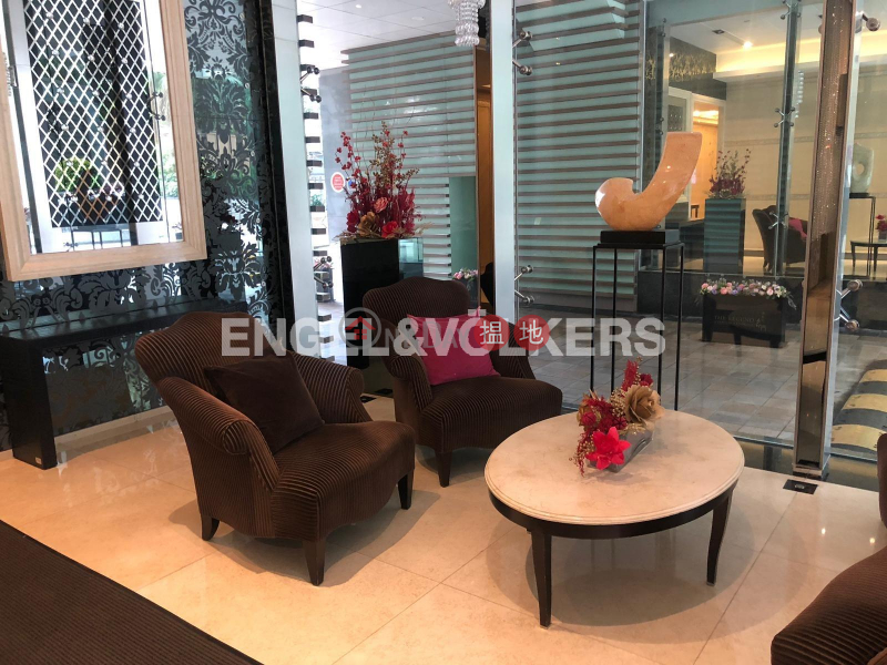 3 Bedroom Family Flat for Sale in Tai Hang | The Legend Block 3-5 名門 3-5座 Sales Listings