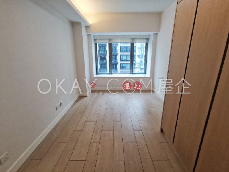 HK$ 45,000/ month Po Wah Court Wan Chai District | Stylish 3 bedroom with balcony | Rental