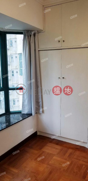 Property Search Hong Kong | OneDay | Residential | Rental Listings Caroline Garden | 3 bedroom Mid Floor Flat for Rent