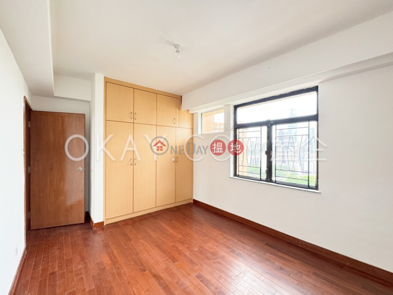 Nicely kept 3 bed on high floor with balcony & parking | Rental | Wylie Court 衛理苑 Rental Listings