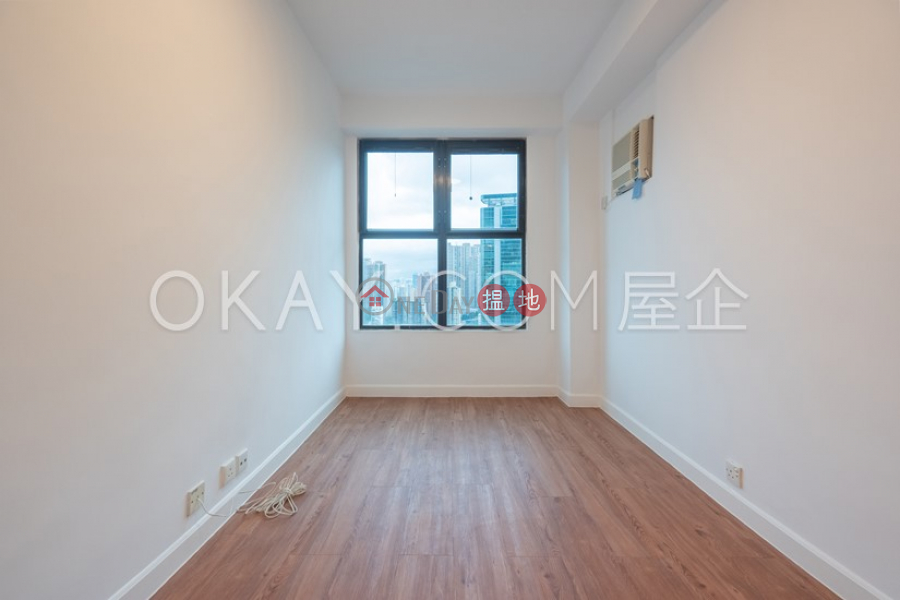 HK$ 19.8M, Richery Garden | Wan Chai District | Unique 3 bedroom with parking | For Sale