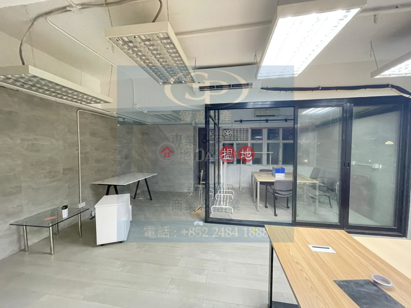 Kwai Chung Wing Kin Industrial Building: Well-decorated office, fit size for small business | 4-6 Wing Kin Road | Kwai Tsing District | Hong Kong | Rental | HK$ 10,500/ month