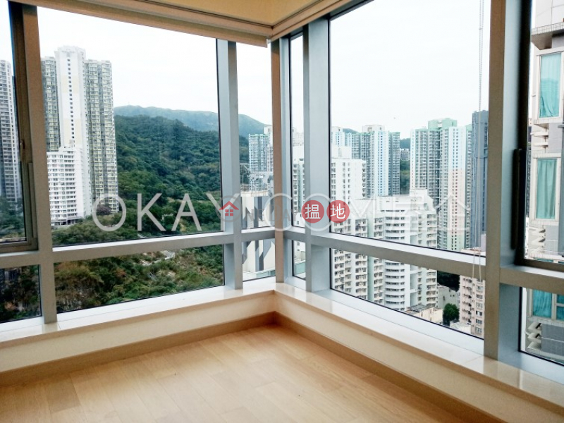 Stylish 2 bed on high floor with sea views & balcony | For Sale | Island Residence Island Residence Sales Listings