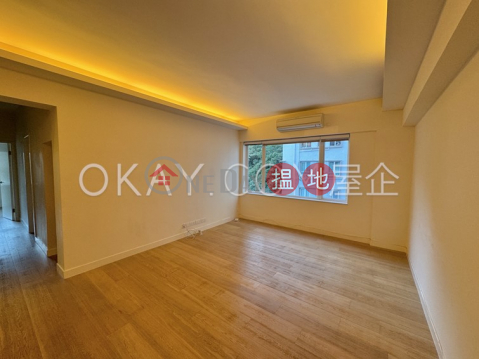 Charming 2 bedroom on high floor with parking | Rental | Shan Kwong Court 山光樓 _0