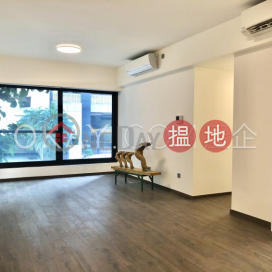 Gorgeous 3 bedroom with parking | Rental, C.C. Lodge 優悠台 | Wan Chai District (OKAY-R28322)_0