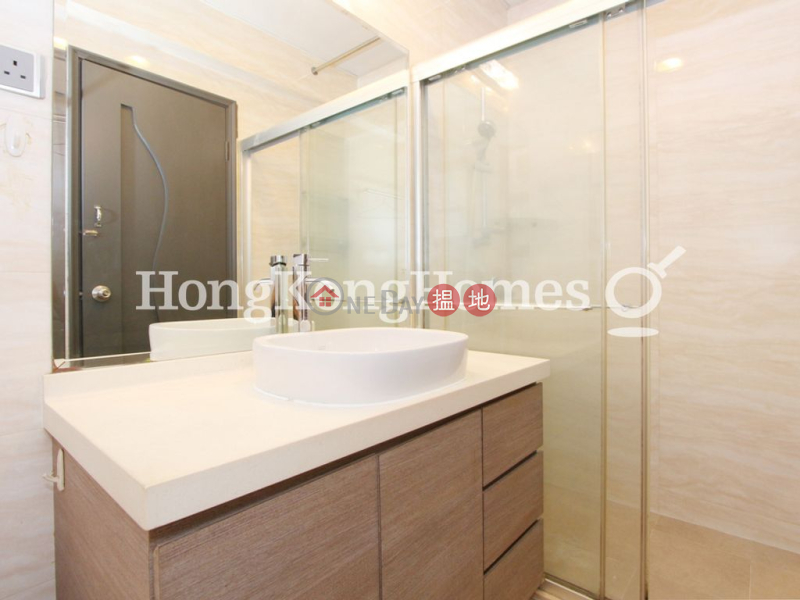 HK$ 35,000/ month | Kam Kin Mansion | Central District 3 Bedroom Family Unit for Rent at Kam Kin Mansion