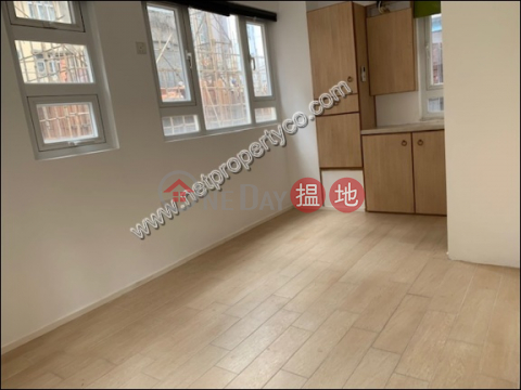 Apartment with Terrace for Rent in Wan Chai | Kin On Building 堅安大廈 _0