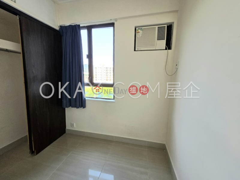 Intimate 3 bedroom with balcony | For Sale | Discovery Bay, Phase 3 Hillgrove Village, Glamour Court 愉景灣 3期 康慧台 康頤閣 Sales Listings