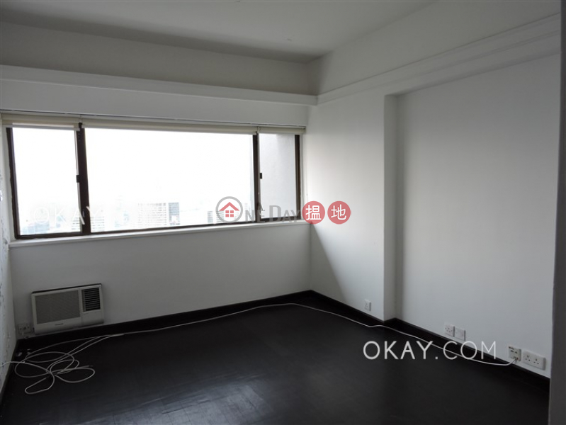 Stylish 4 bedroom with parking | Rental, Magazine Heights 馬己仙大廈 Rental Listings | Central District (OKAY-R384474)