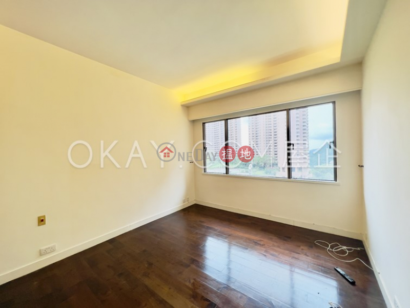 HK$ 40,000/ month Parkview Club & Suites Hong Kong Parkview Southern District | Elegant 2 bedroom with parking | Rental