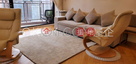 Rare 3 bedroom on high floor with balcony & parking | Rental | Regal Crest 薈萃苑 _0