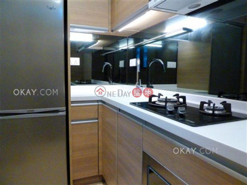 HK$ 25,000/ month, 18 Catchick Street, Western District | Lovely 2 bedroom with balcony | Rental