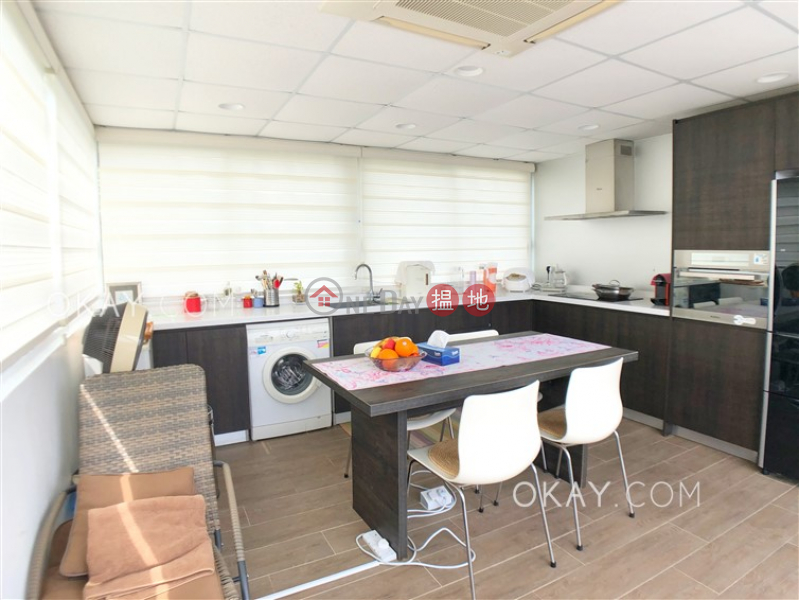 HK$ 8.92M, Nam Shan Village Sai Kung Cozy house on high floor with rooftop & balcony | For Sale