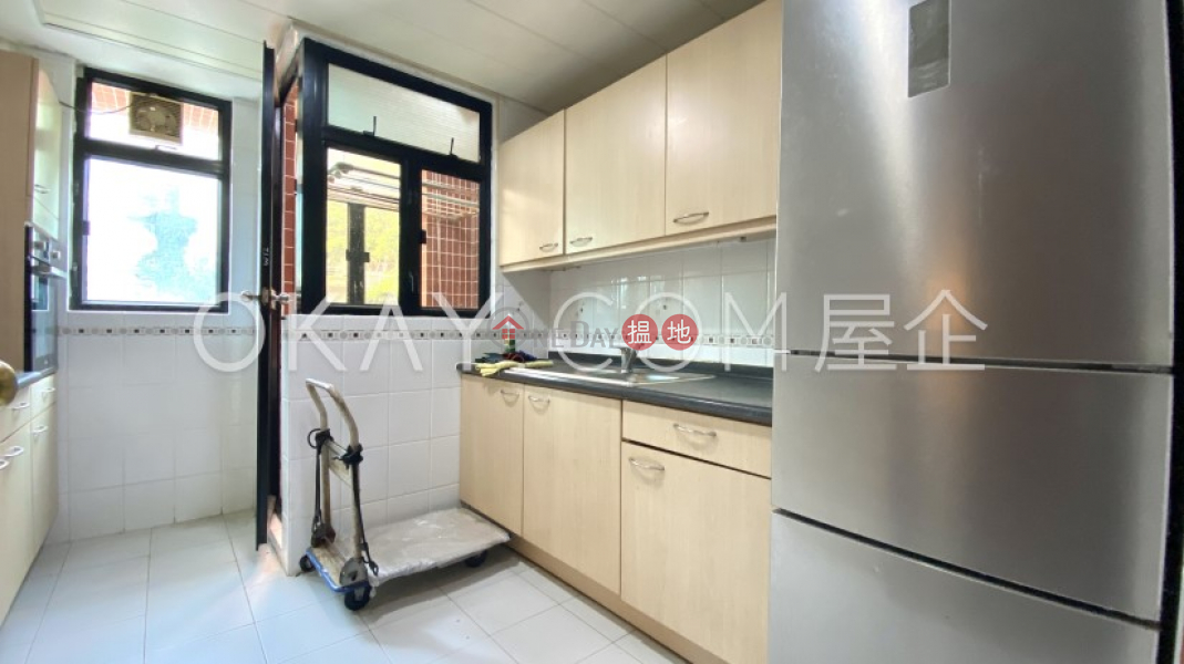 HK$ 46,500/ month | Regent Palisades, Western District Luxurious 3 bedroom with parking | Rental
