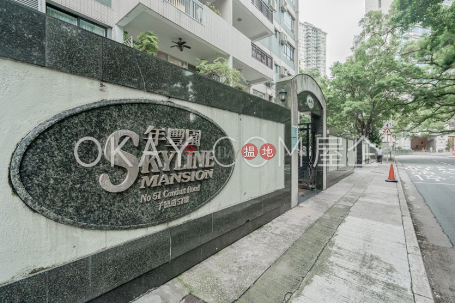 HK$ 73,000/ month, Skyline Mansion, Western District | Efficient 4 bed on high floor with sea views & balcony | Rental