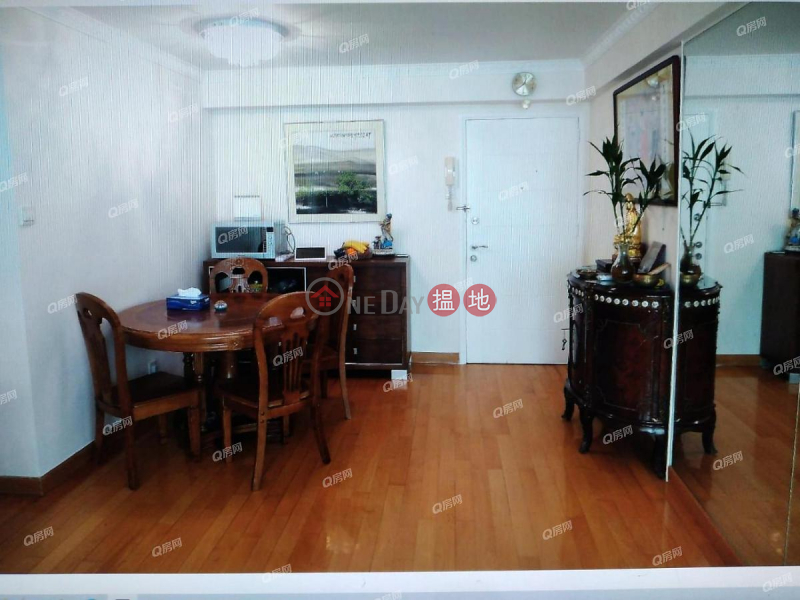 Elegant Terrace | 3 bedroom High Floor Flat for Sale, 13 Village Terrace | Wan Chai District, Hong Kong Sales, HK$ 10.8M