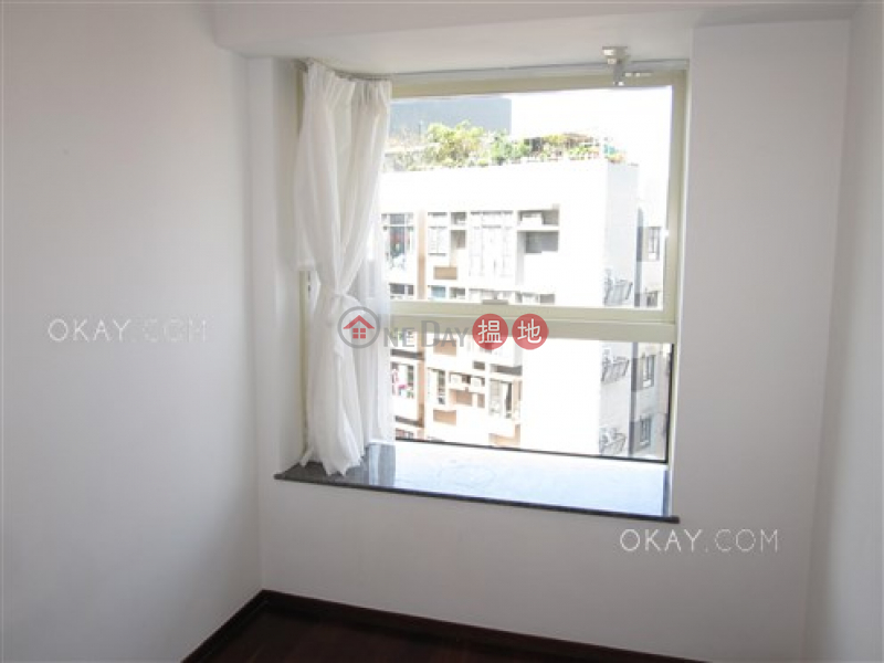 HK$ 45,000/ month | Centrestage Central District, Charming 3 bed on high floor with harbour views | Rental