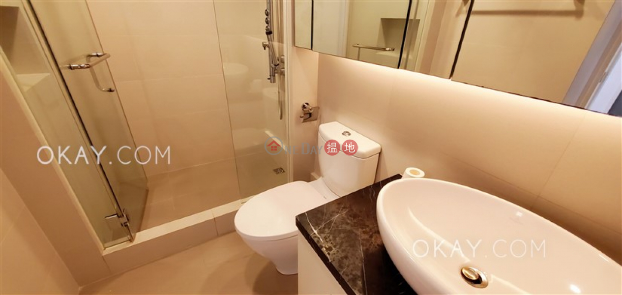 HK$ 65,000/ month Champion Court, Wan Chai District Unique 3 bedroom with terrace | Rental