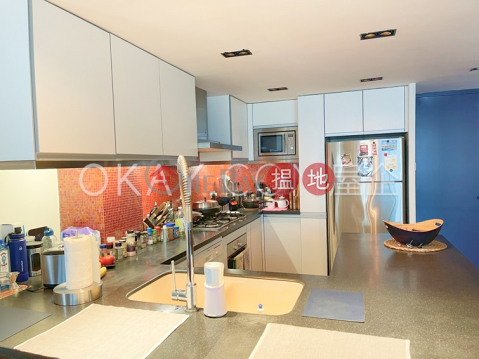 Popular 3 bedroom in Fortress Hill | For Sale | United Building 民眾大廈 _0