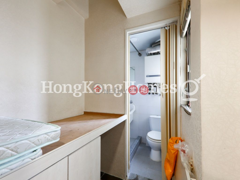 Property Search Hong Kong | OneDay | Residential, Rental Listings | 3 Bedroom Family Unit for Rent at Silver Fair Mansion