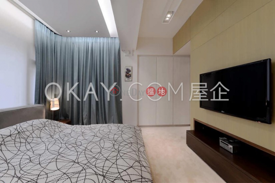 Efficient 3 bedroom with balcony & parking | For Sale 2A Park Road | Western District, Hong Kong Sales | HK$ 31M