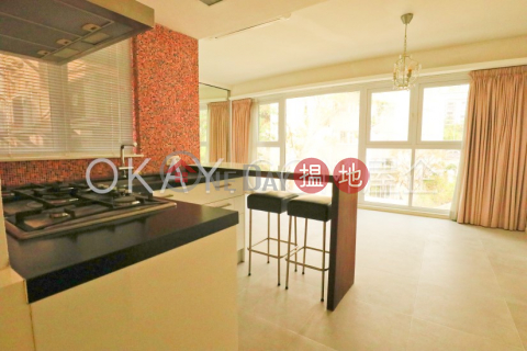 Tasteful 1 bedroom with parking | Rental, The Beachside The Beachside | Southern District (OKAY-R12993)_0