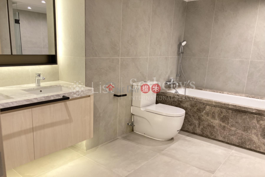 Property for Rent at Convention Plaza Apartments with 3 Bedrooms, 1 Harbour Road | Wan Chai District Hong Kong | Rental | HK$ 121,000/ month