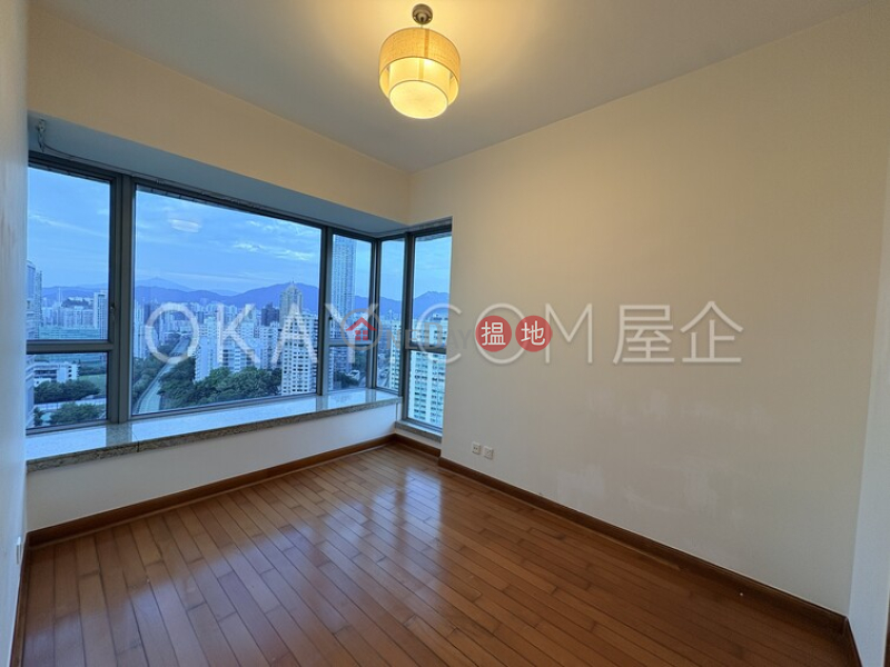 HK$ 16.8M, Parc Palais Tower 8 | Yau Tsim Mong, Popular 3 bedroom with balcony | For Sale