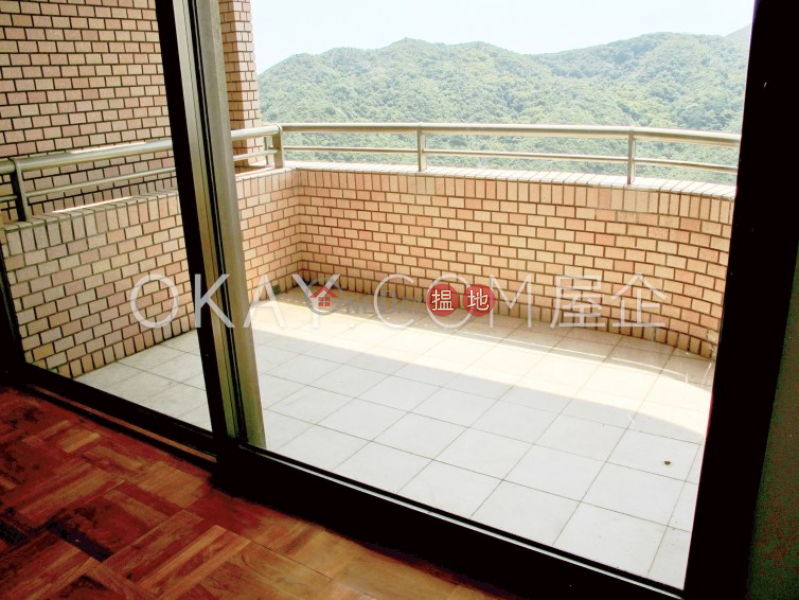 Gorgeous 3 bedroom on high floor with balcony & parking | Rental | Parkview Crescent Hong Kong Parkview 陽明山莊 環翠軒 Rental Listings